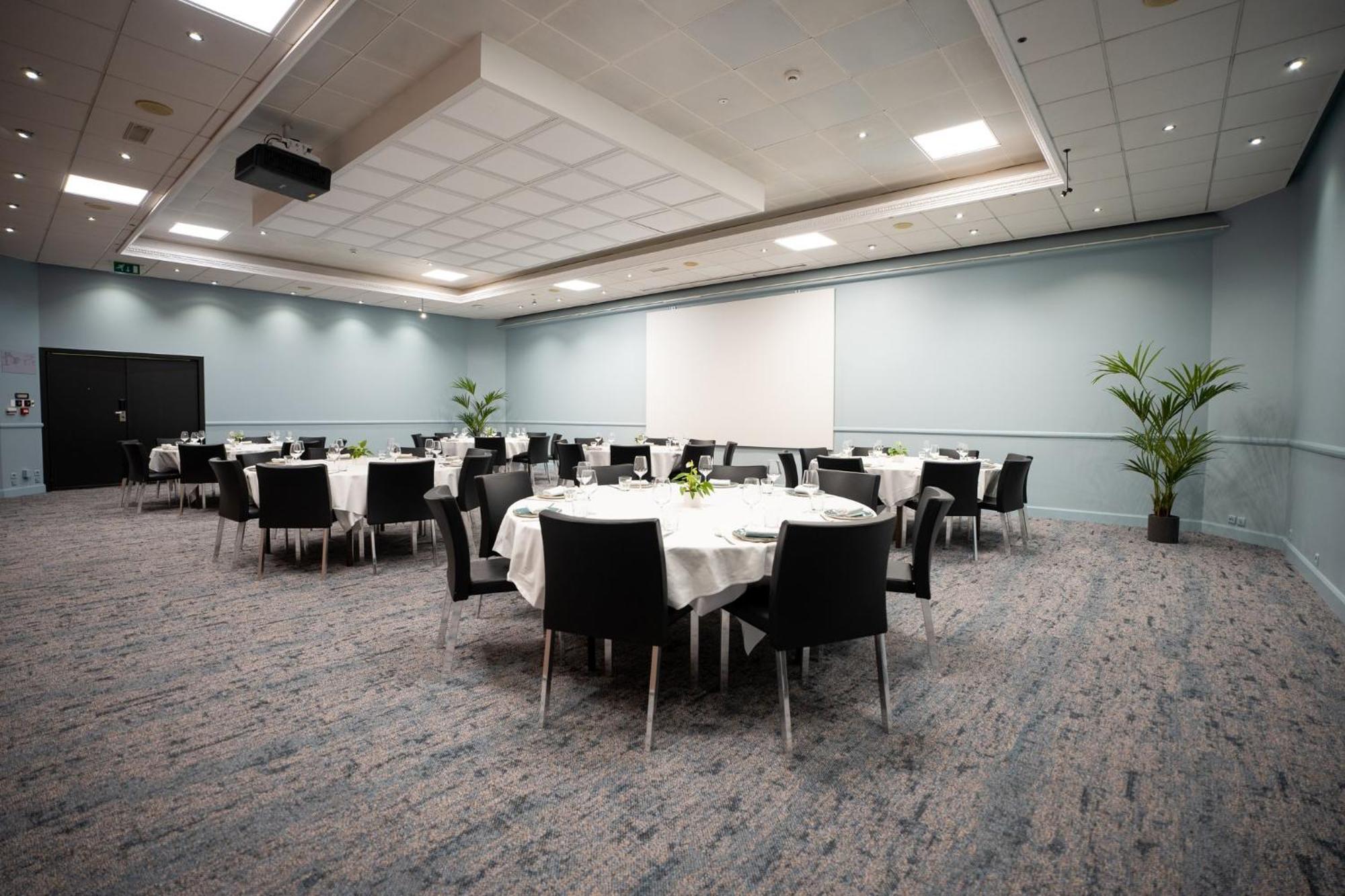 Crowne Plaza Antwerpen By Ihg Hotel Ngoại thất bức ảnh