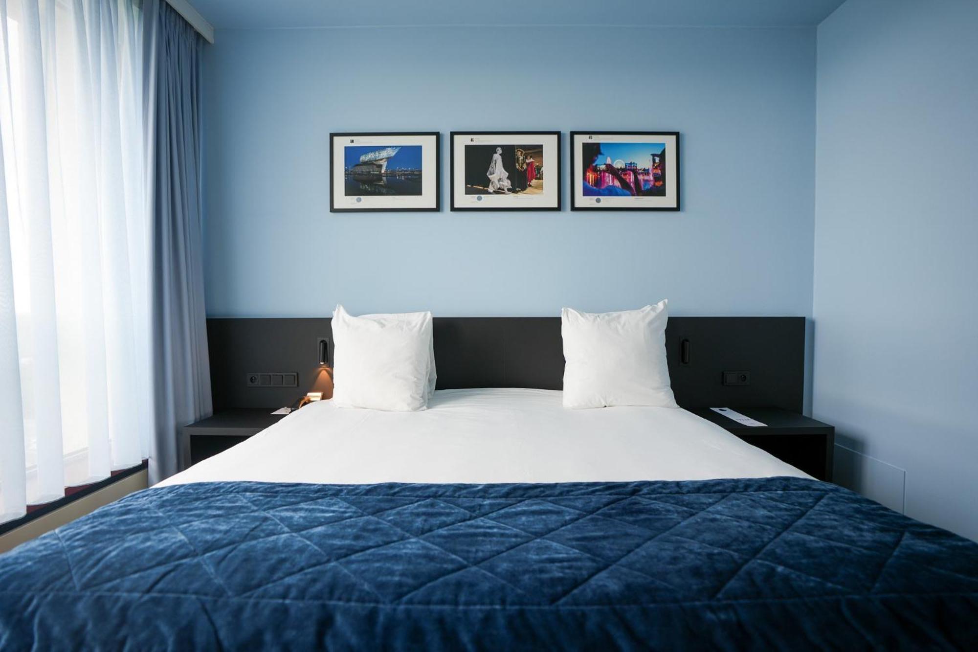 Crowne Plaza Antwerpen By Ihg Hotel Ngoại thất bức ảnh
