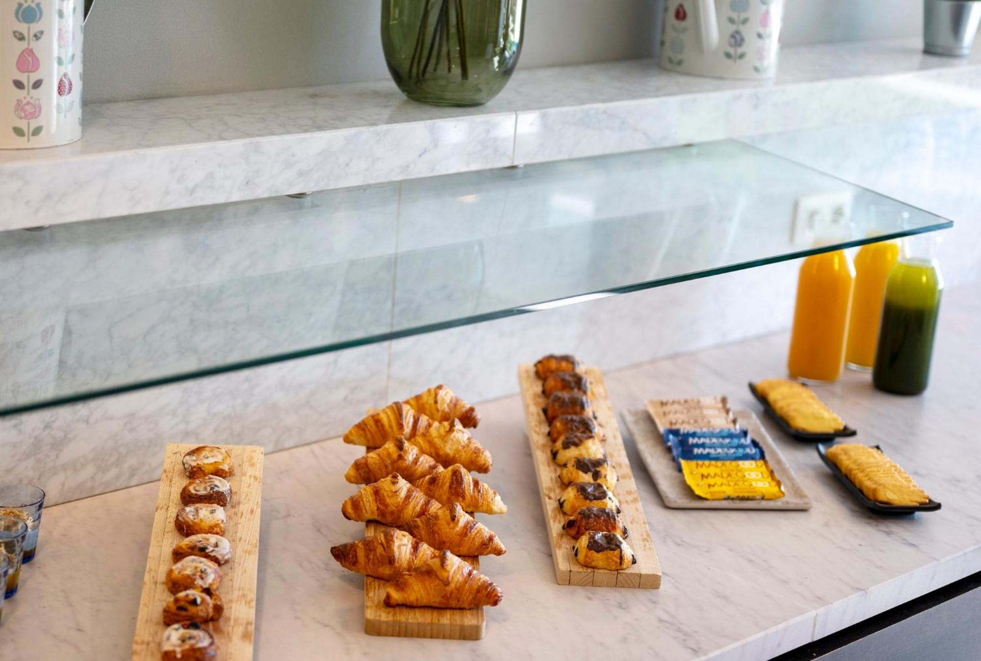 Crowne Plaza Antwerpen By Ihg Hotel Ngoại thất bức ảnh